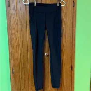 Lululemon size 4 Fast and Free w/ pockets leggings